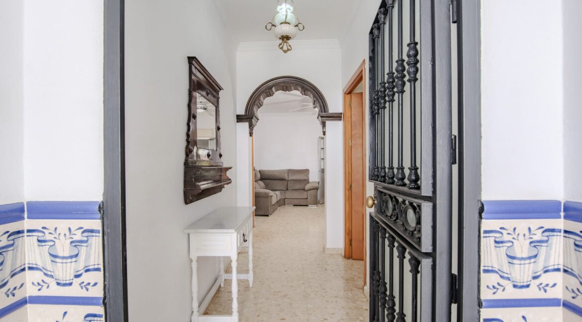 WhatsApp Image 2025-10-02 at 11.29.25 (3)