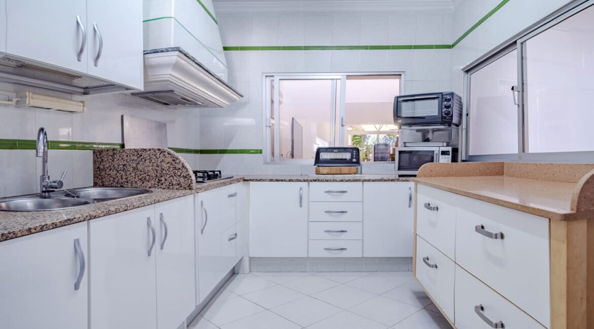 WhatsApp Image 2025-10-02 at 11.29.58 (1)