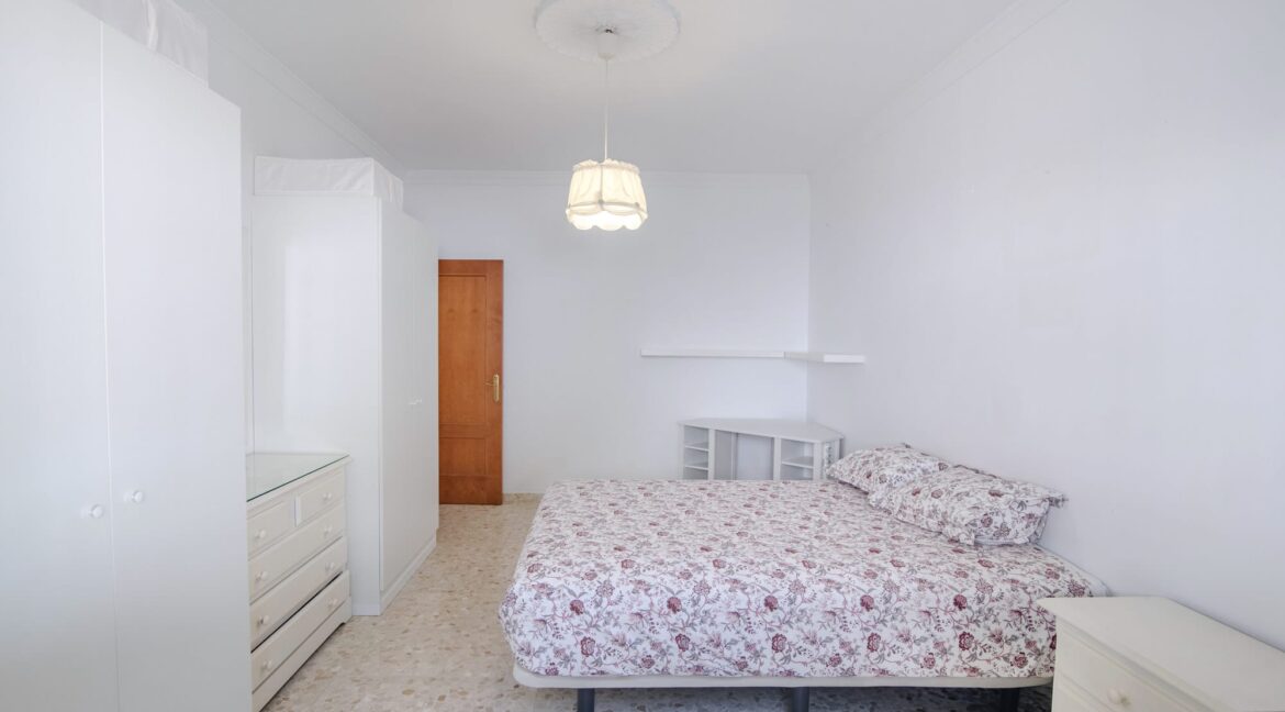 WhatsApp Image 2025-10-02 at 11.30.00