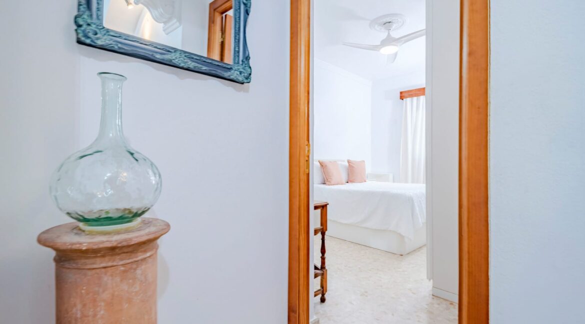 WhatsApp Image 2025-10-02 at 11.30.22 (2)