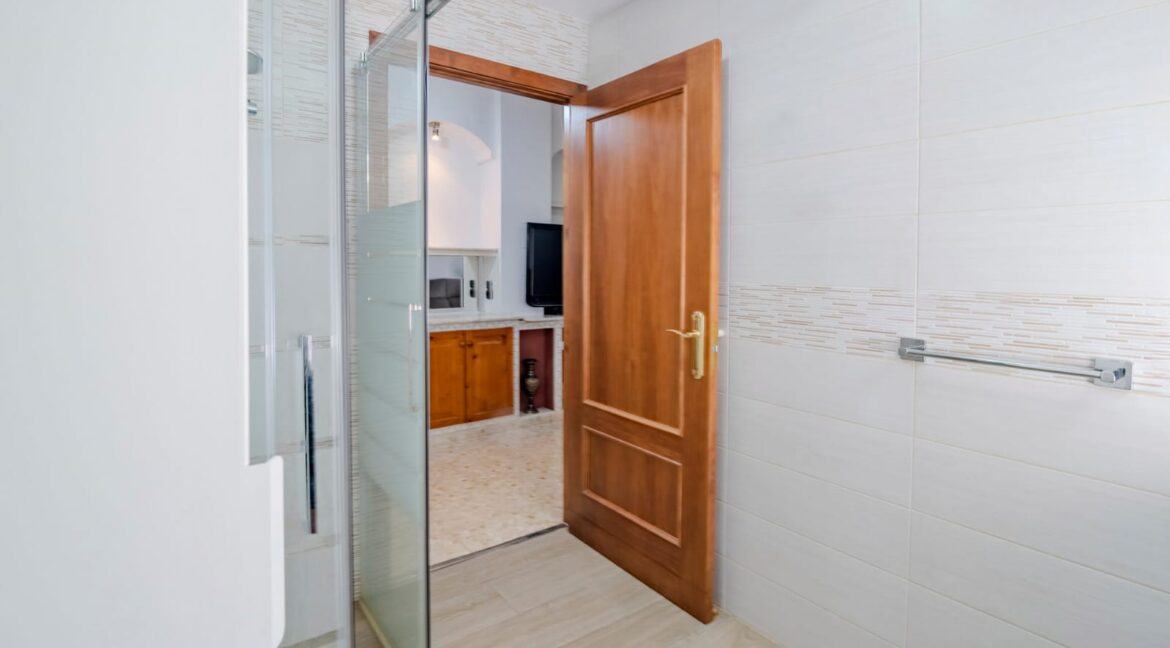 WhatsApp Image 2025-10-02 at 11.30.23 (3)