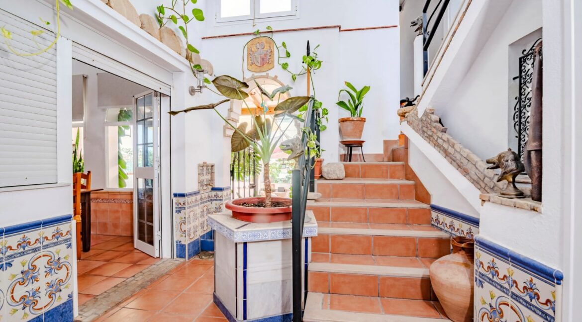 WhatsApp Image 2025-10-02 at 11.30.46 (1)