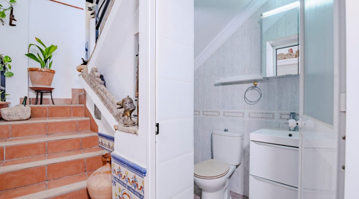 WhatsApp Image 2025-10-02 at 11.30.46