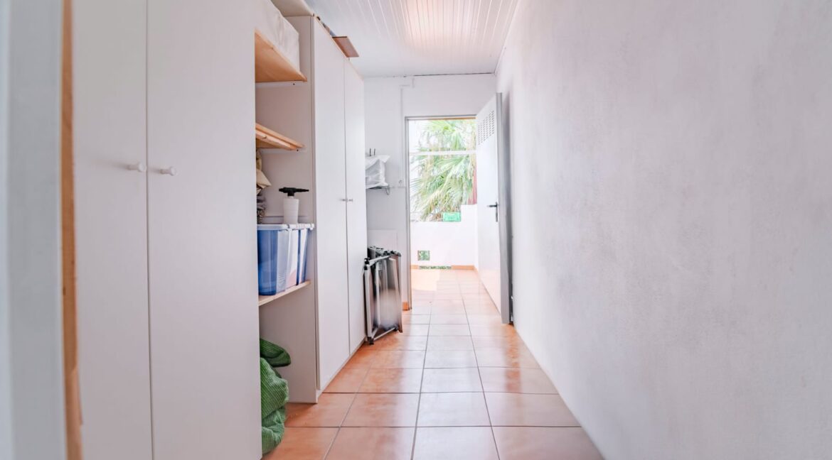 WhatsApp Image 2025-10-02 at 11.31.12